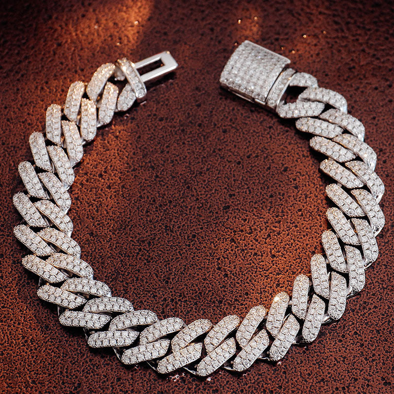 VVS 18mm Moissanite Cuban Link Bracelet Elite